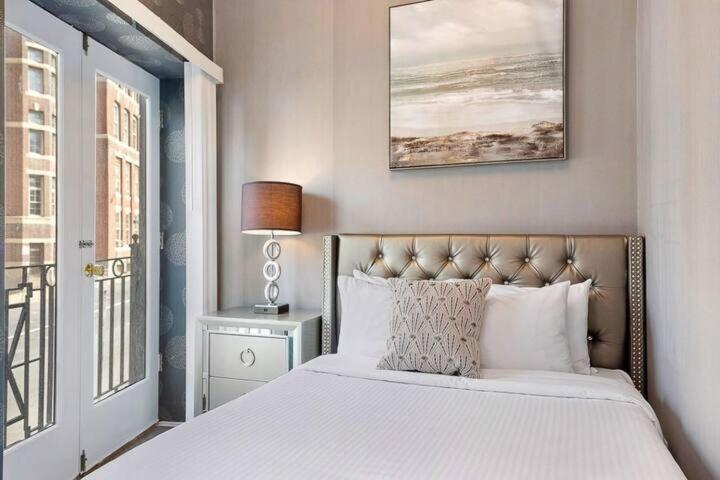 Premier Suites Bay Village Бостон Экстерьер фото