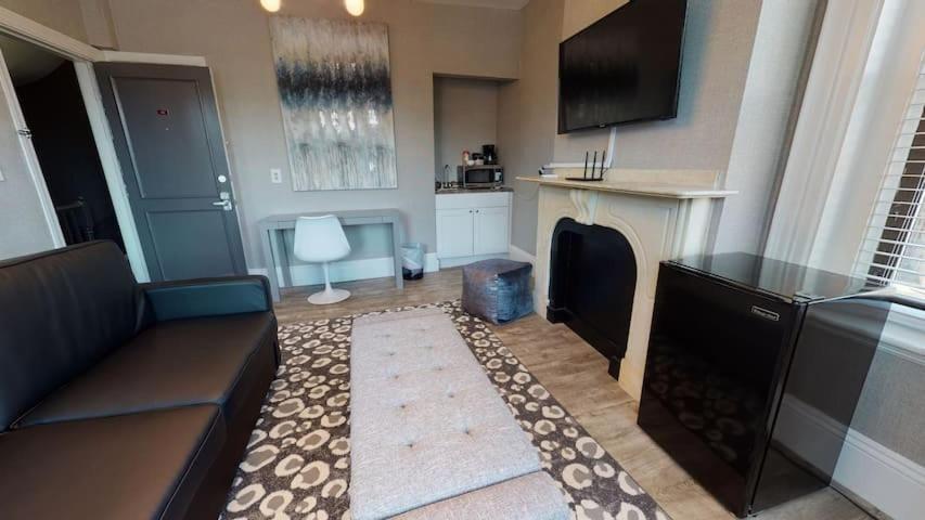 Premier Suites Bay Village Бостон Экстерьер фото